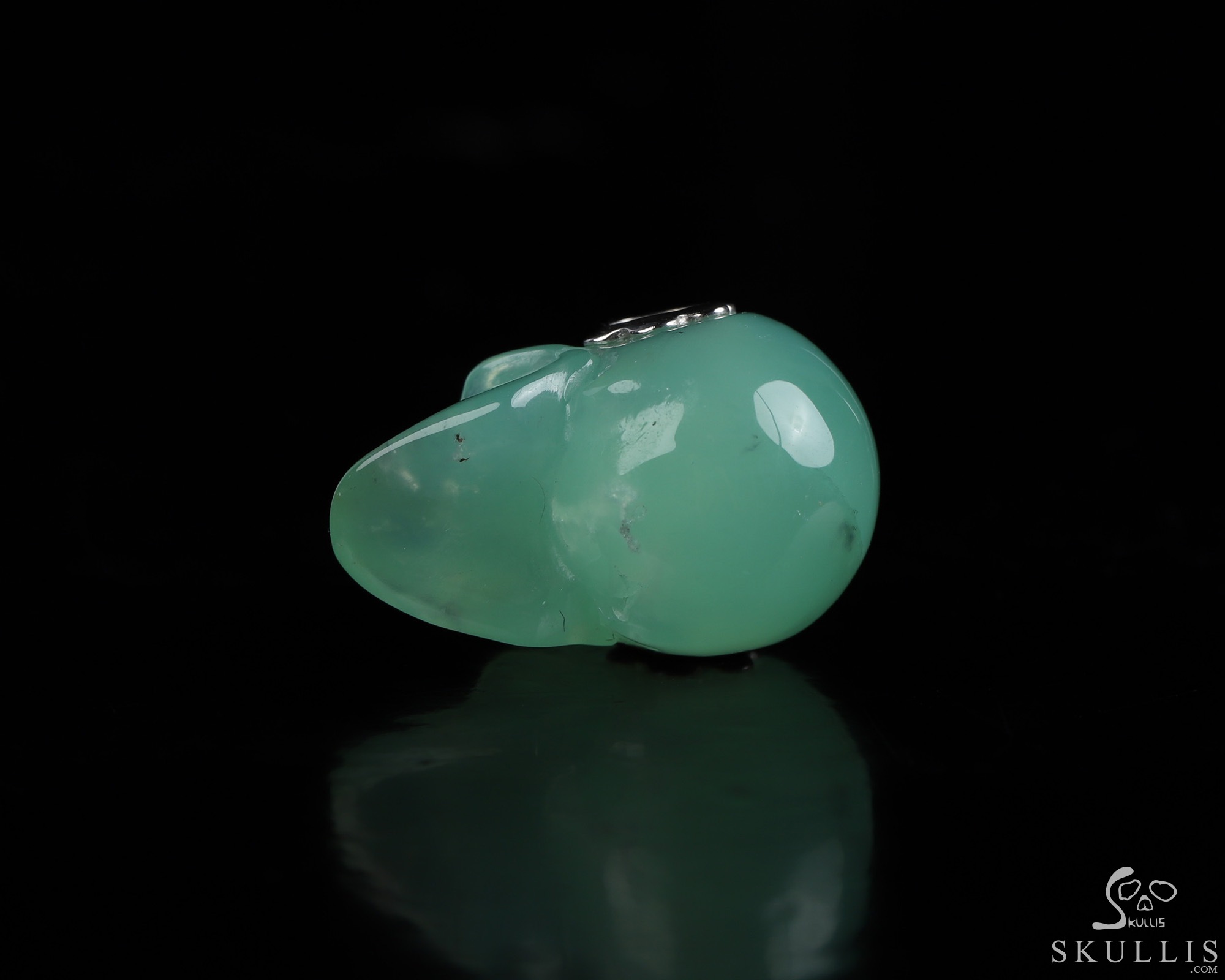 Necklace of 0.7" Chrysoprase Hand Carved Crystal Skull Pendant, Skull Jewelry Necklace of 0.7" Chrysoprase Hand Carved Crystal Skull Pendant, Skull Jewelry