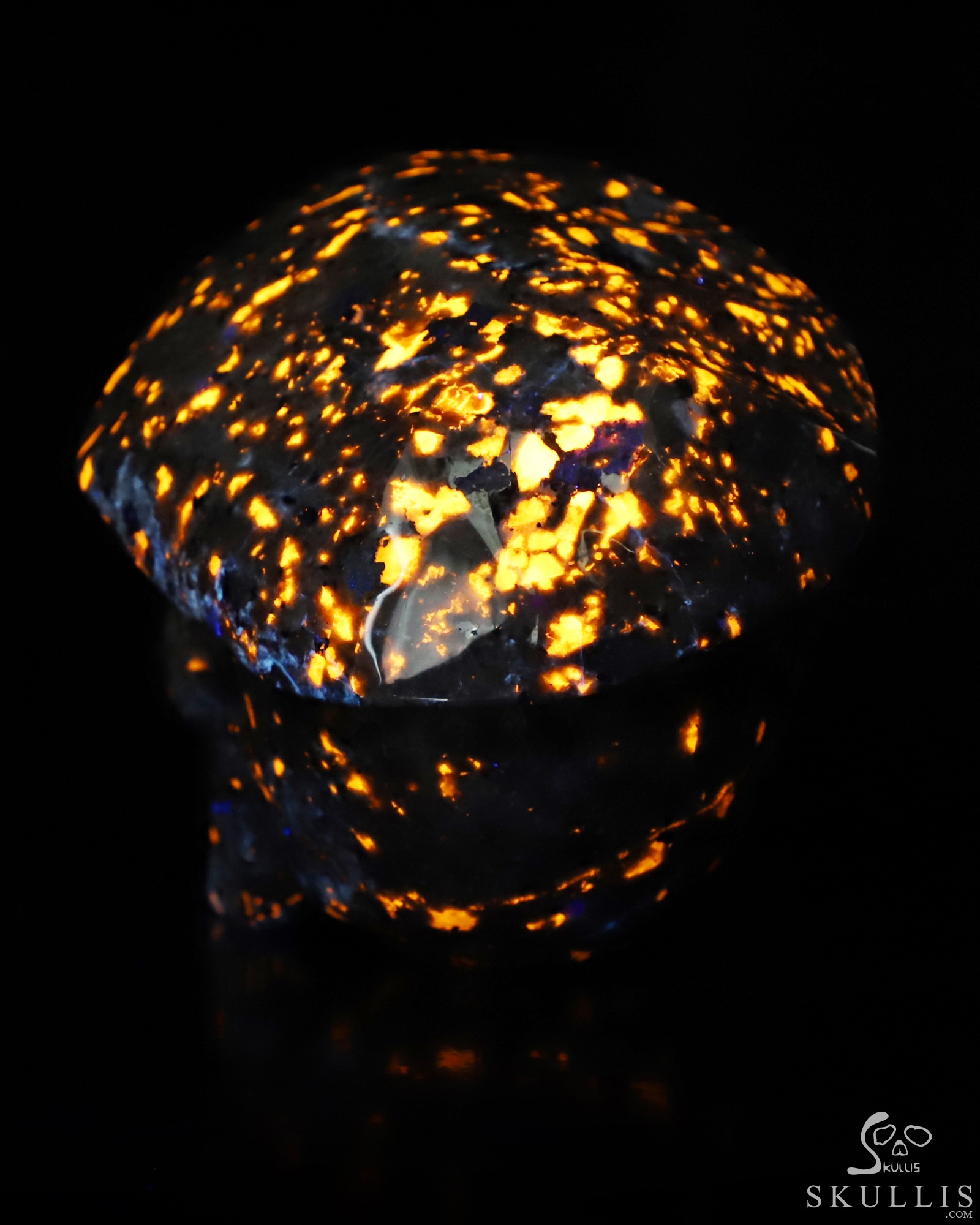 5.5" Yooperlites Hand Carved Beret Crystal Skull Sculpture, Crystal Healing 5.5" Yooperlites Hand Carved Beret Crystal Skull Sculpture, Crystal Healing