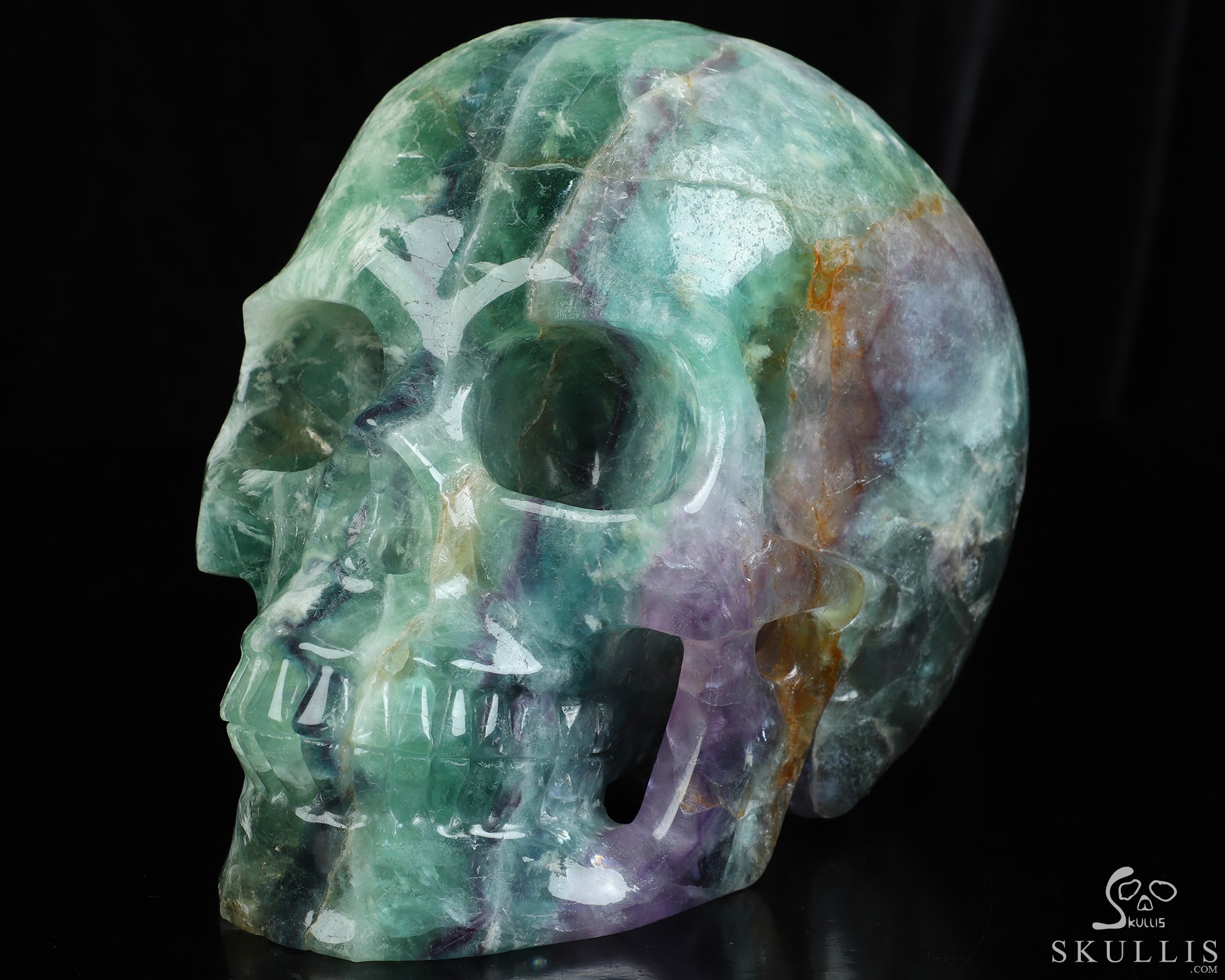 Lifesized 6.7" Fluorite Hand Carved Crystal Skull, Realistic, Crystal Healing Lifesized 6.7" Fluorite Hand Carved Crystal Skull, Realistic, Crystal Healing