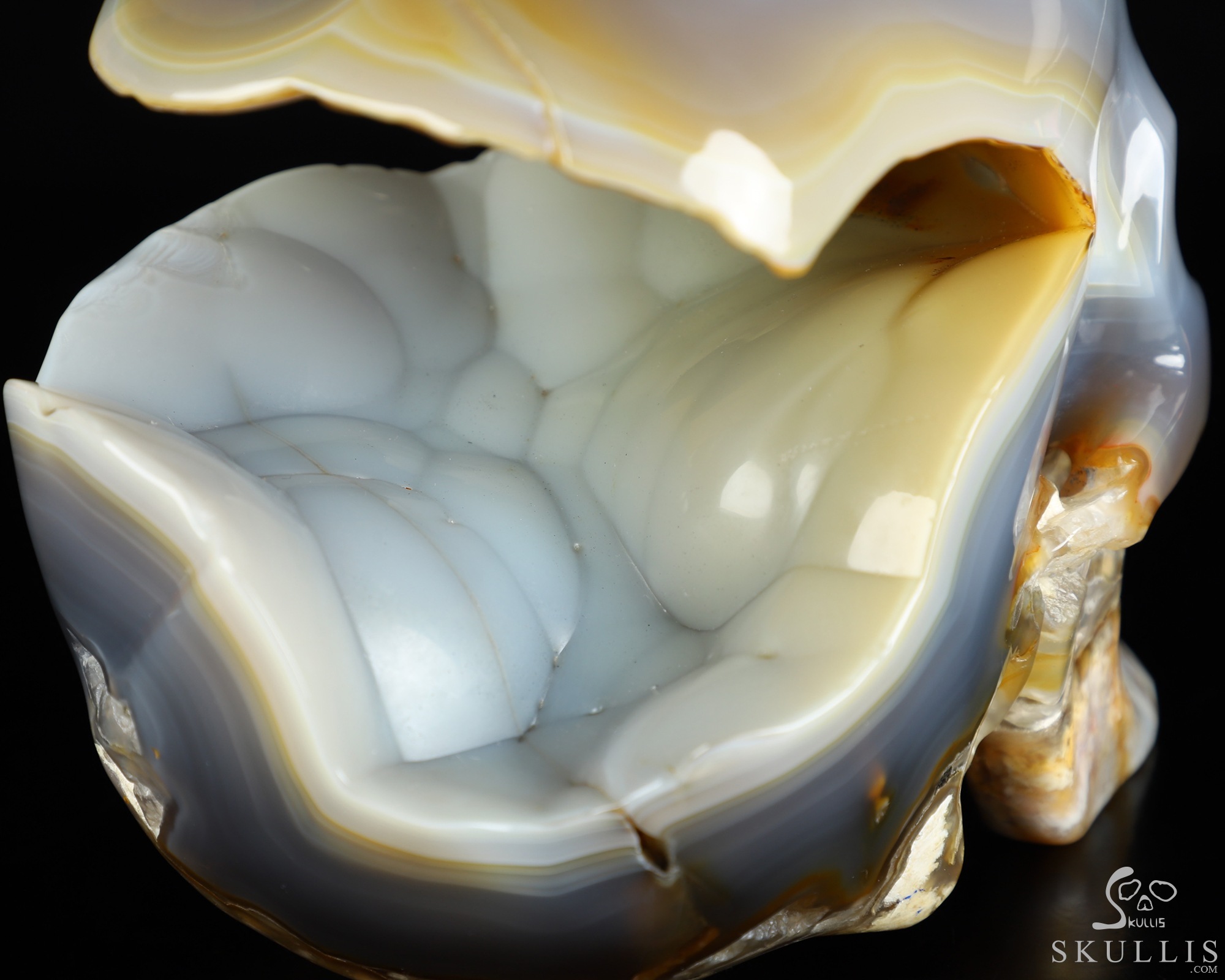 Lifesized 7.7" Agate Geode Hand Carved Crystal Skull, Super Realistic, Crystal Healing Lifesized 7.7" Agate Geode Hand Carved Crystal Skull, Super Realistic, Crystal Healing