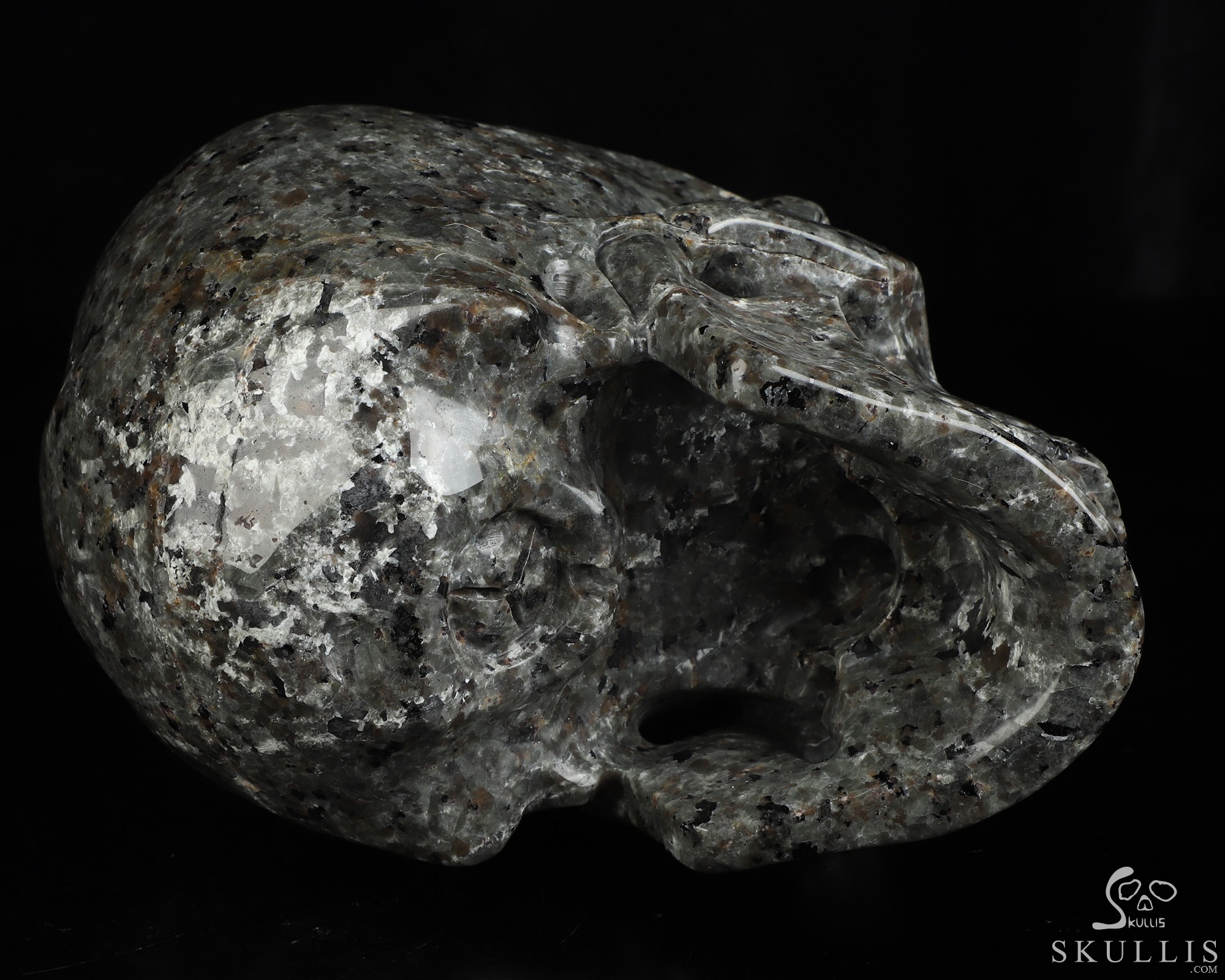 Lifesized 6.9" Yooperlites Hand Carved Crystal Skull, Super Realistic, Crystal Healing Lifesized 6.9" Yooperlites Hand Carved Crystal Skull, Super Realistic, Crystal Healing