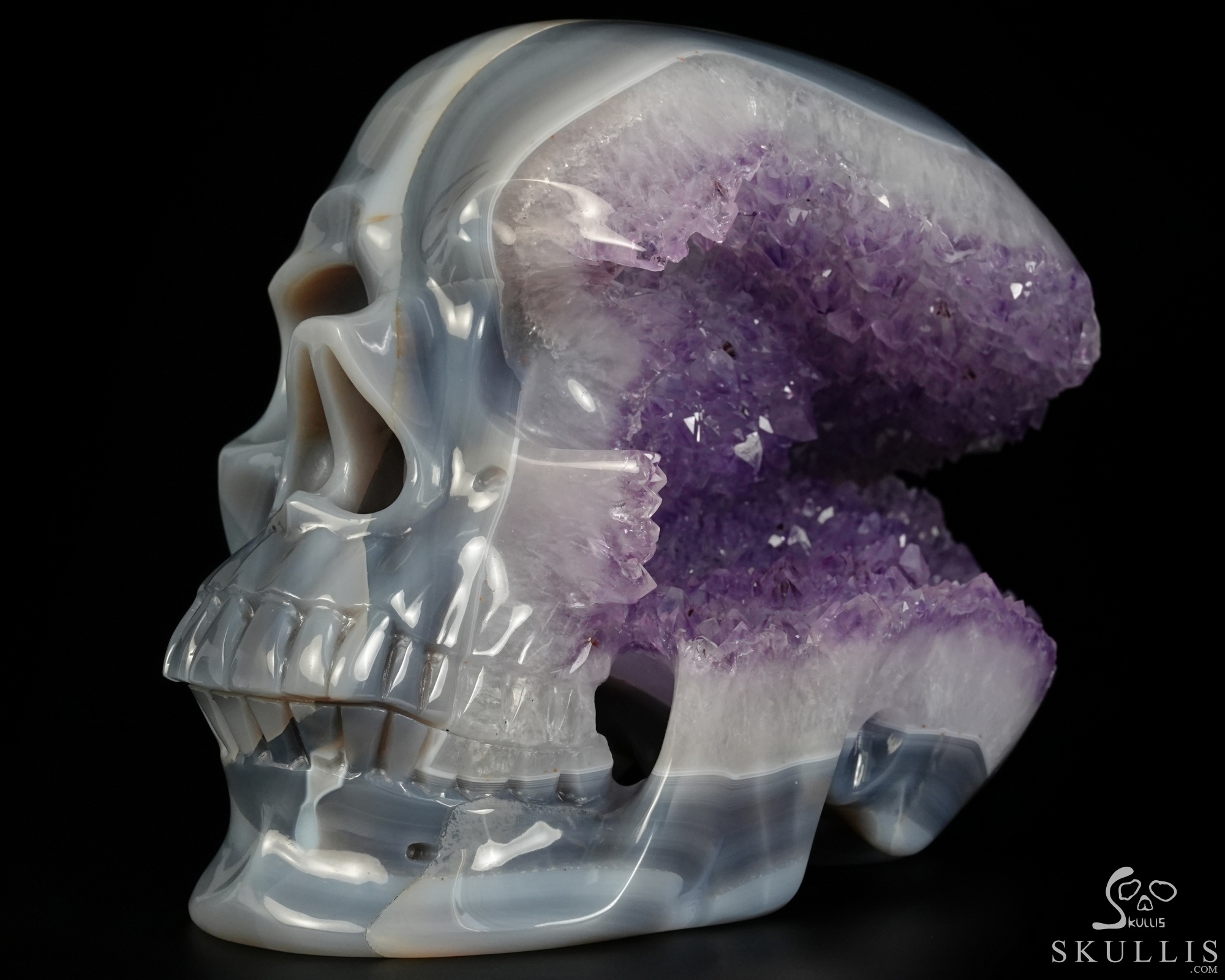 Lifesized 7.5" Agate Amethyst Geode Hand Carved Crystal Skull, Super Realistic, Crystal Healing Lifesized 7.5" Agate Amethyst Geode Hand Carved Crystal Skull, Super Realistic, Crystal Healing
