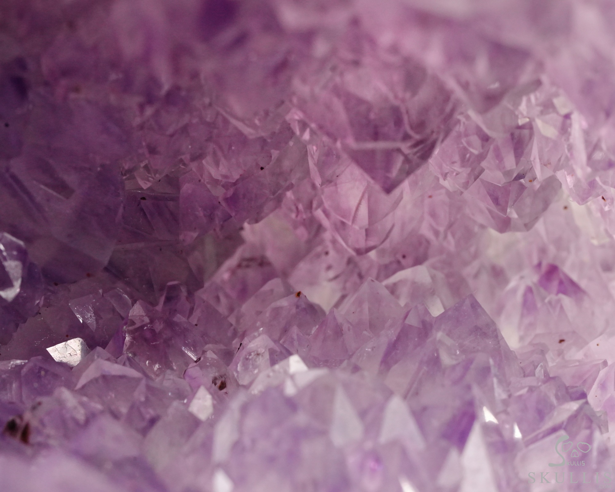 Lifesized 7.5" Agate Amethyst Geode Hand Carved Crystal Skull, Super Realistic, Crystal Healing Lifesized 7.5" Agate Amethyst Geode Hand Carved Crystal Skull, Super Realistic, Crystal Healing