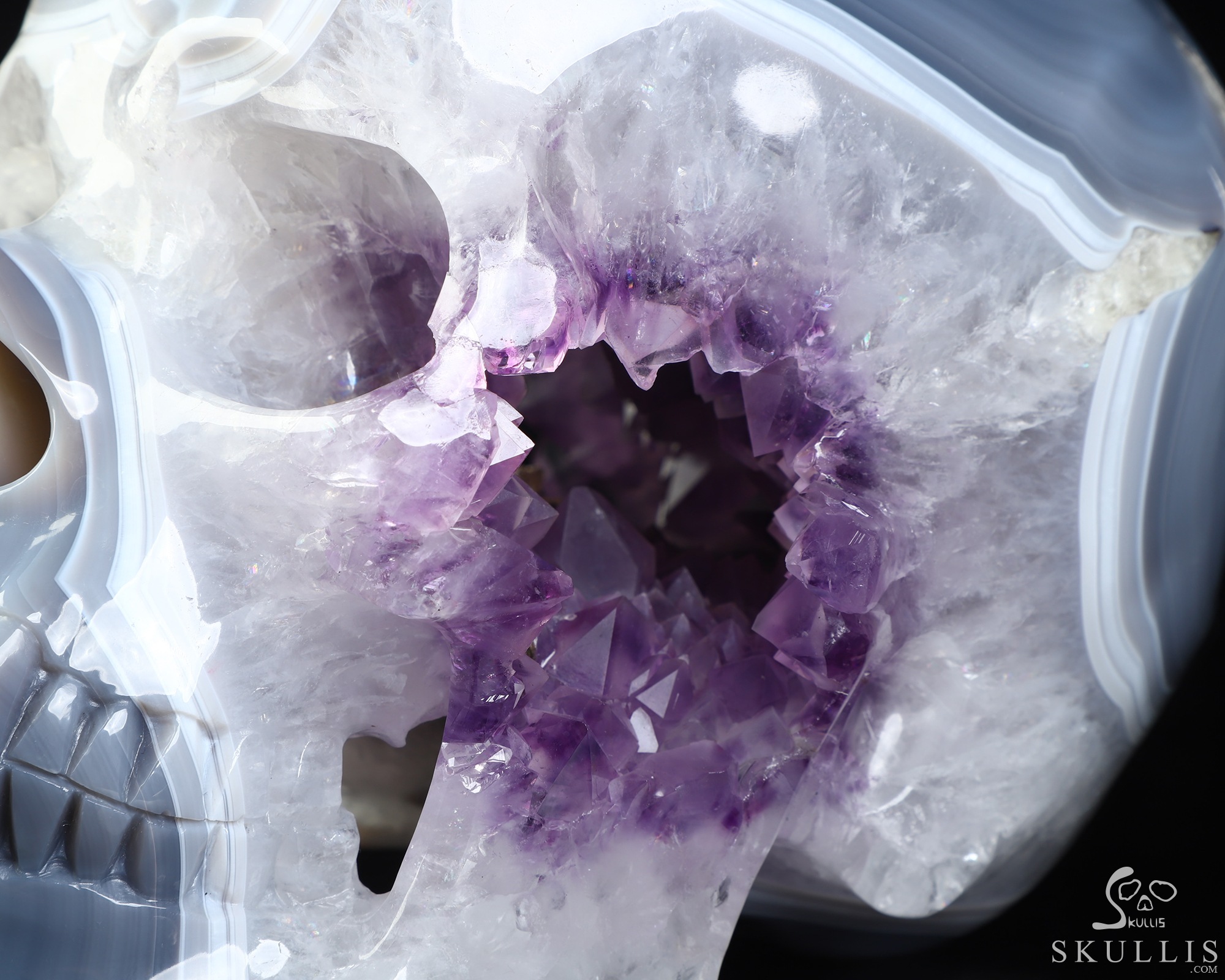 Lifesized 8.3" Agate Amethyst Geode Hand Carved Crystal Skull, Super Realistic, Crystal Healing Lifesized 8.3" Agate Amethyst Geode Hand Carved Crystal Skull, Super Realistic, Crystal Healing