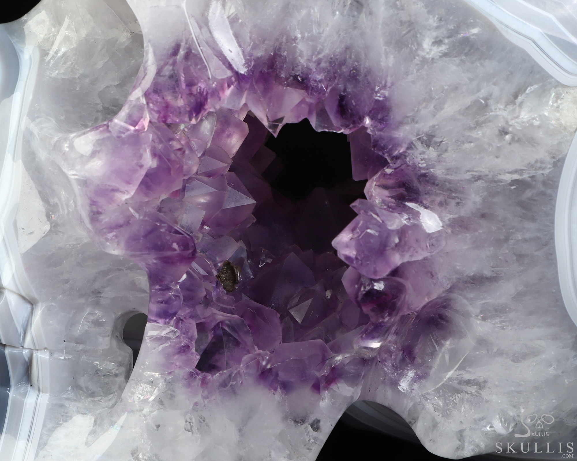 Lifesized 8.3" Agate Amethyst Geode Hand Carved Crystal Skull, Super Realistic, Crystal Healing Lifesized 8.3" Agate Amethyst Geode Hand Carved Crystal Skull, Super Realistic, Crystal Healing