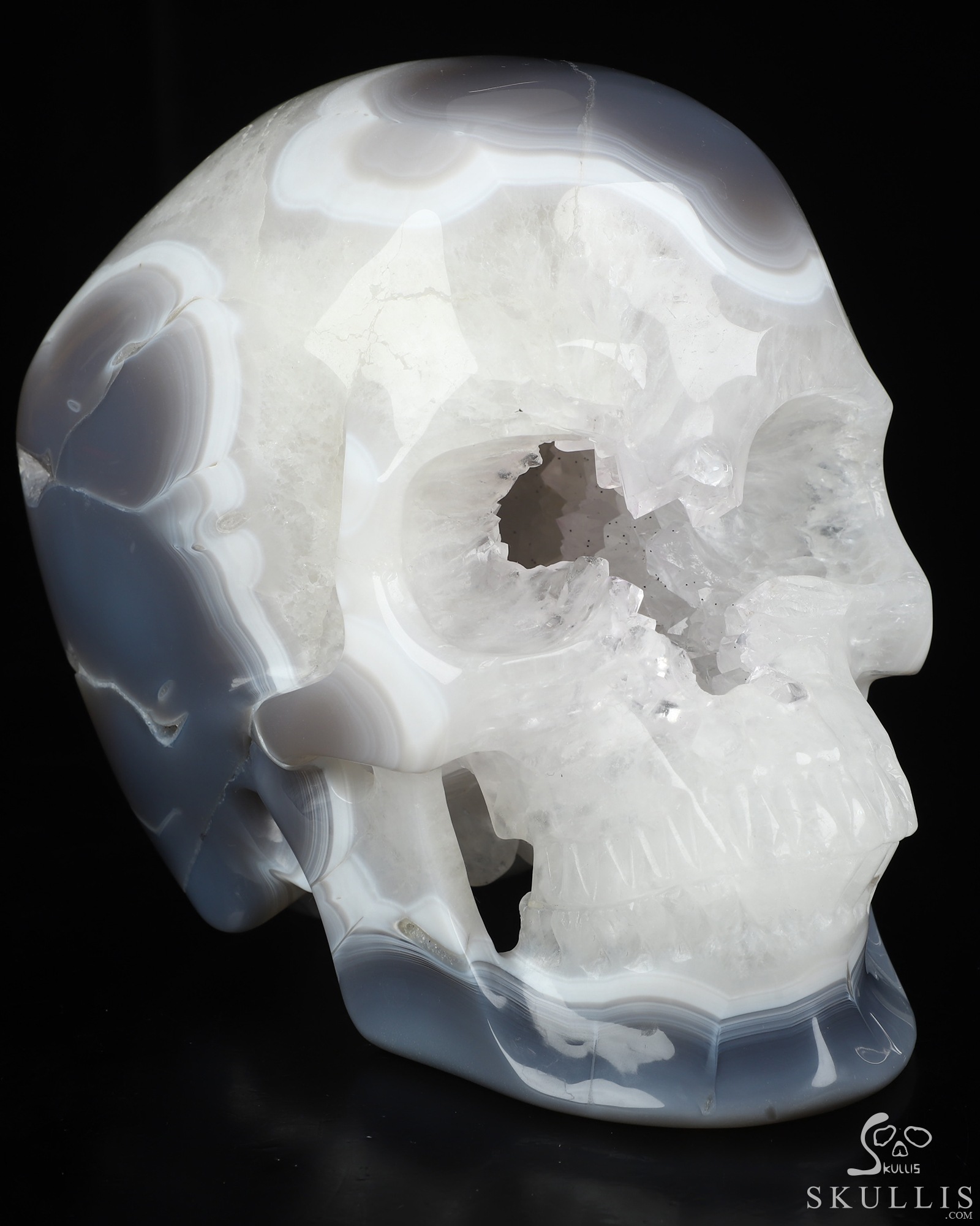 Lifesized 7.3" Agate Geode Hand Carved Crystal Skull, Super Realistic, Crystal Healing Lifesized 7.3" Agate Geode Hand Carved Crystal Skull, Super Realistic, Crystal Healing