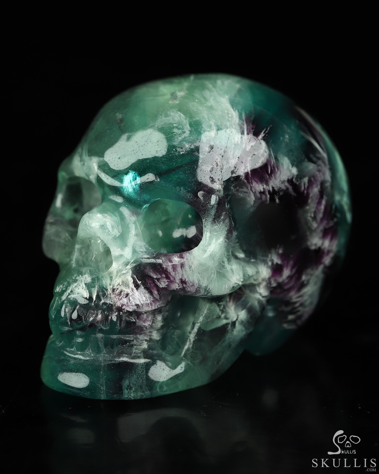 2.1" Fluorite Hand Carved Crystal Skull, Realistic, Crystal Healing 2.1" Fluorite Hand Carved Crystal Skull, Realistic, Crystal Healing