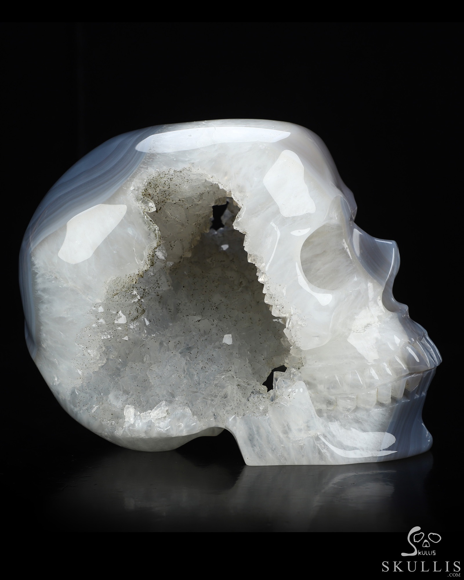 Lifesized 6.5" Agate Geode Hand Carved Crystal Skull, Super Realistic, Crystal Healing Lifesized 6.5" Agate Geode Hand Carved Crystal Skull, Super Realistic, Crystal Healing