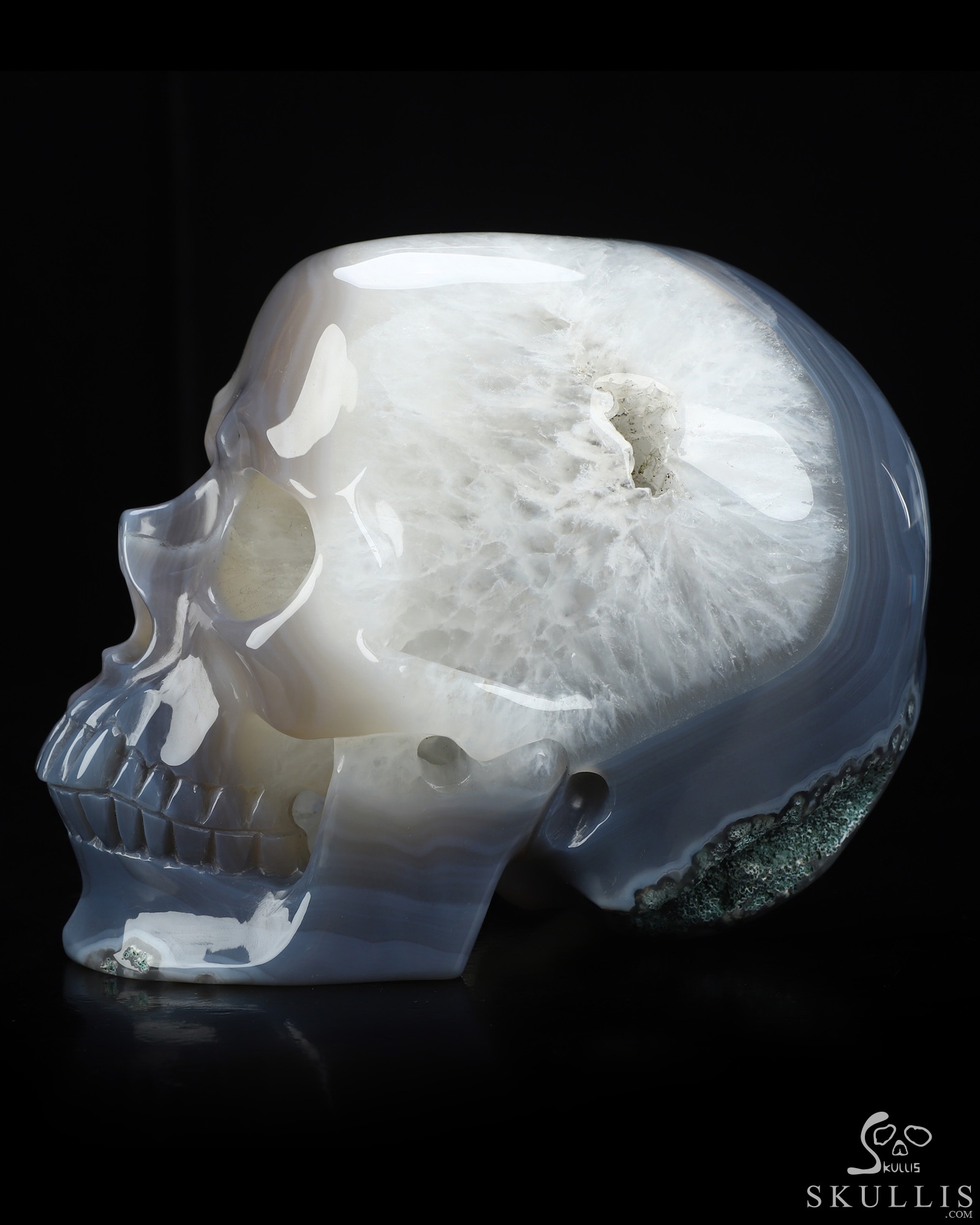 Lifesized 6.5" Agate Geode Hand Carved Crystal Skull, Super Realistic, Crystal Healing Lifesized 6.5" Agate Geode Hand Carved Crystal Skull, Super Realistic, Crystal Healing