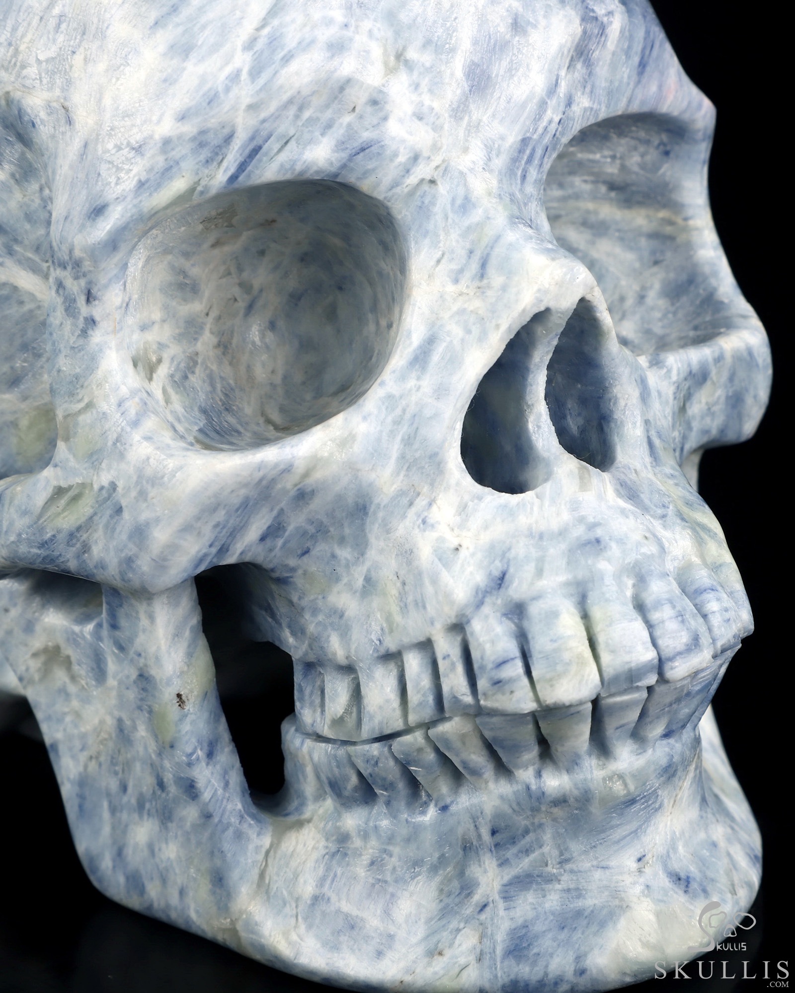Lifesized 6.4" Kyanite Hand Carved Crystal Skull, Super Realistic, Crystal Healing Lifesized 6.4" Kyanite Hand Carved Crystal Skull, Super Realistic, Crystal Healing
