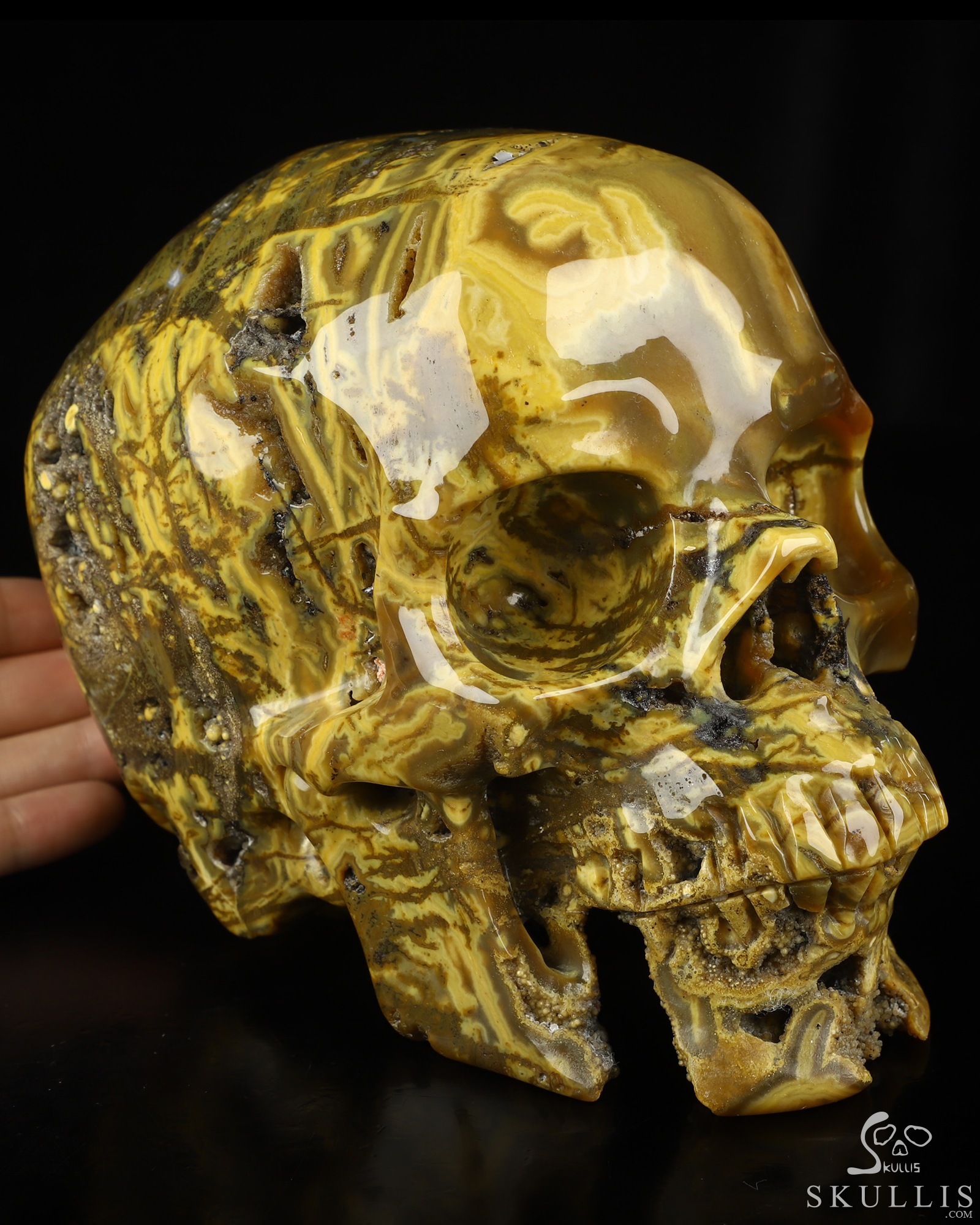 Lifesized 6.8" Agate Hand Carved Crystal Skull, Super Realistic, Crystal Healing Lifesized 6.8" Agate Hand Carved Crystal Skull, Super Realistic, Crystal Healing