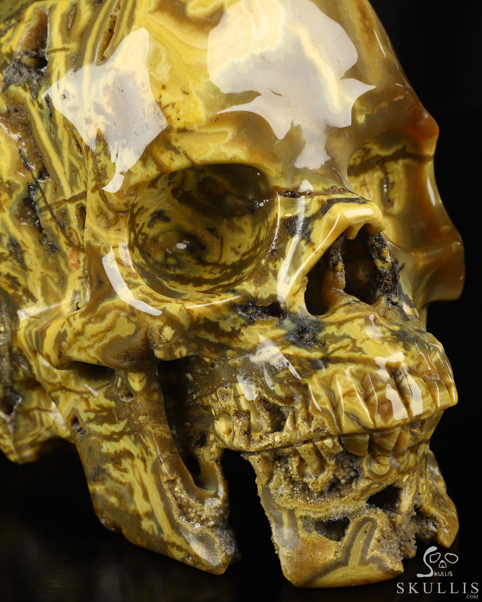 Lifesized 6.8" Agate Hand Carved Crystal Skull, Super Realistic, Crystal Healing Lifesized 6.8" Agate Hand Carved Crystal Skull, Super Realistic, Crystal Healing