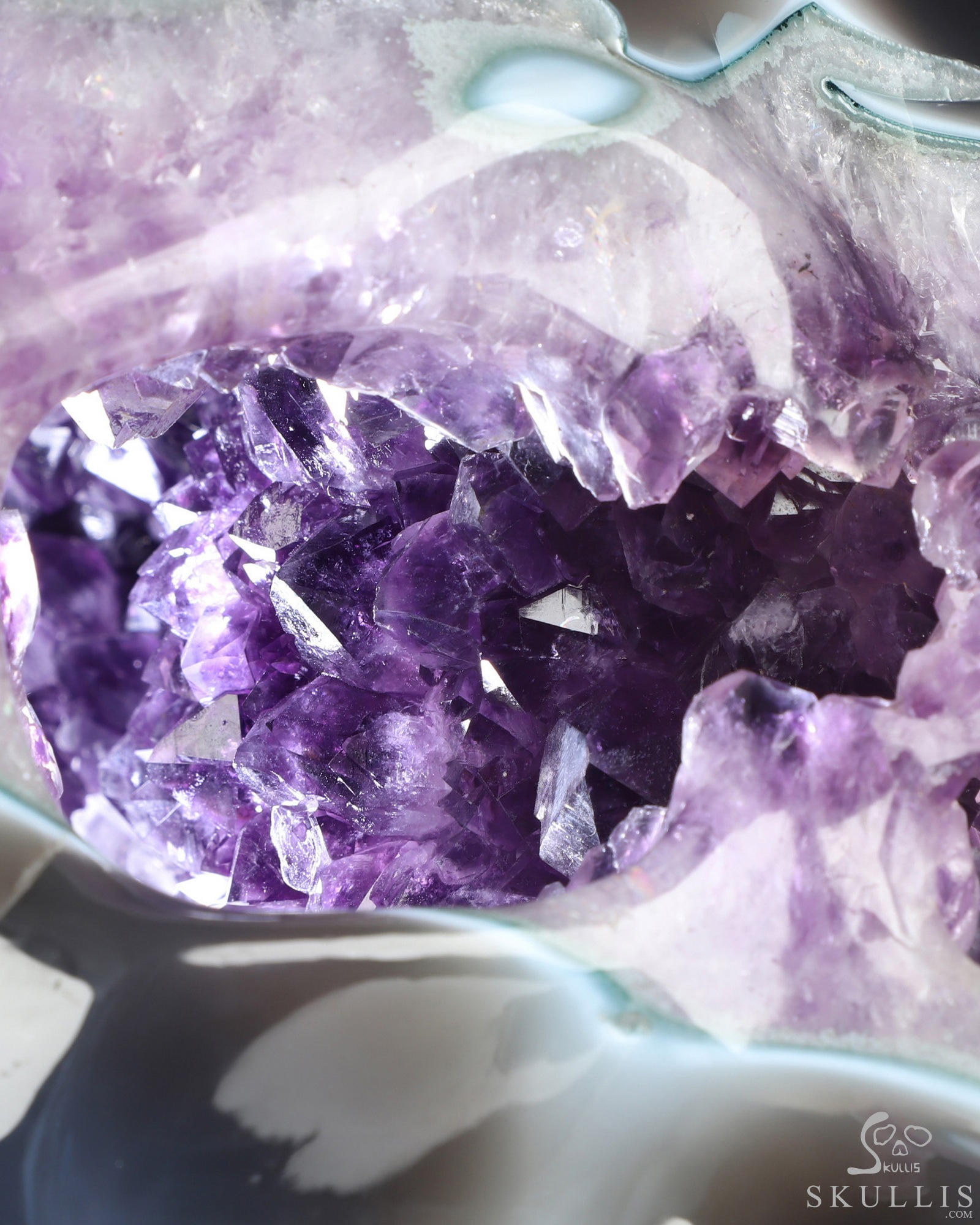 Oct 23, 2026 ACSAD (A Crystal Skull a Day) - The Universe Having an Idea - 73.3 LB Titan 15.7" Agate Amethyst Geode Hand Carved Crystal Skull, Super Realistic, Crystal Healing Oct 23, 2026 ACSAD (A Crystal Skull a Day) - The Universe Having an Idea - 73.3 LB Titan 15.7" Agate Amethyst Geode Hand Carved Crystal Skull, Super Realistic, Crystal Healing