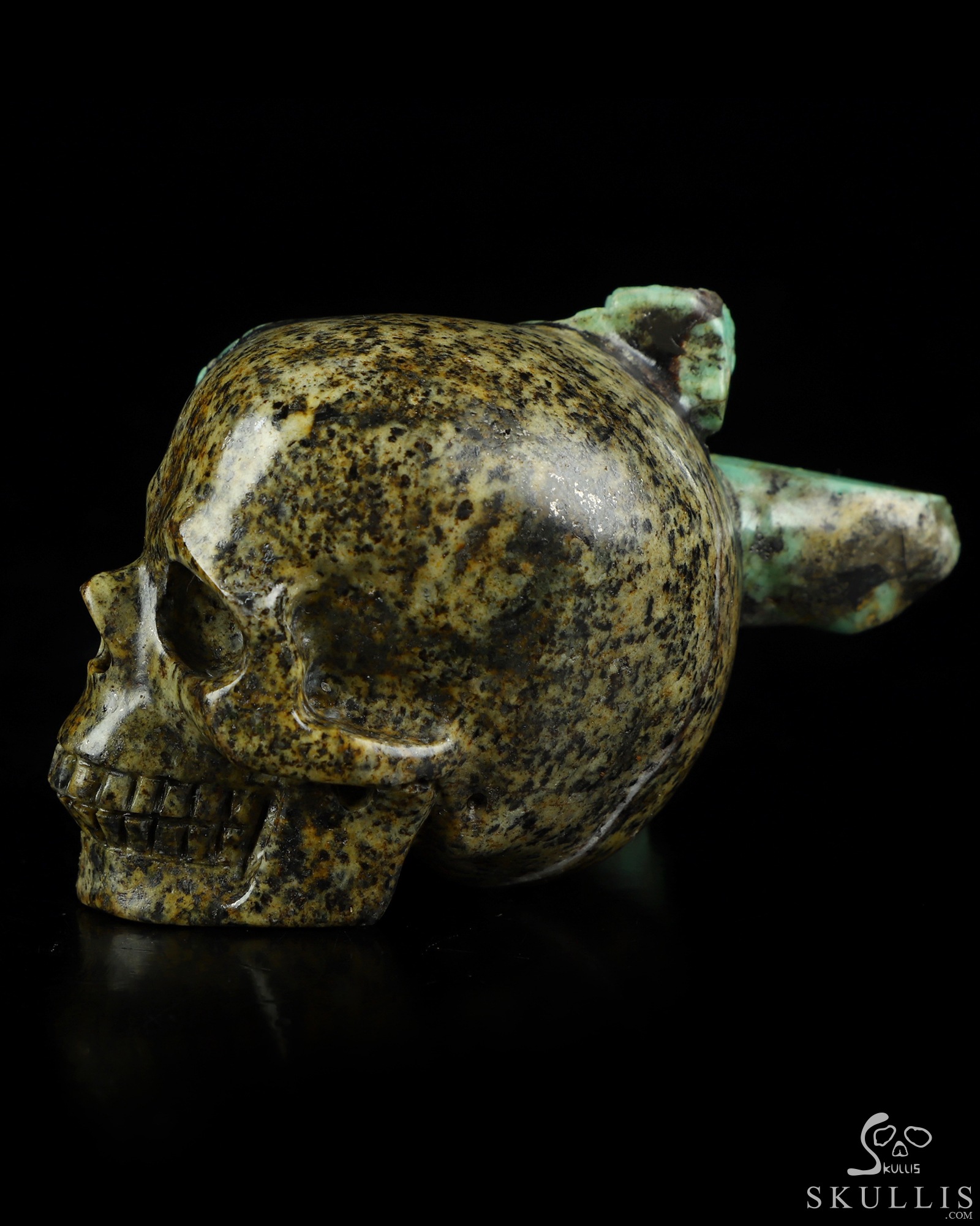 Gemstone 3.5" Emerald Hand Carved Crystal Skull Fine Art Sculpture, Crystal Healing Gemstone 3.5" Emerald Hand Carved Crystal Skull Fine Art Sculpture, Crystal Healing