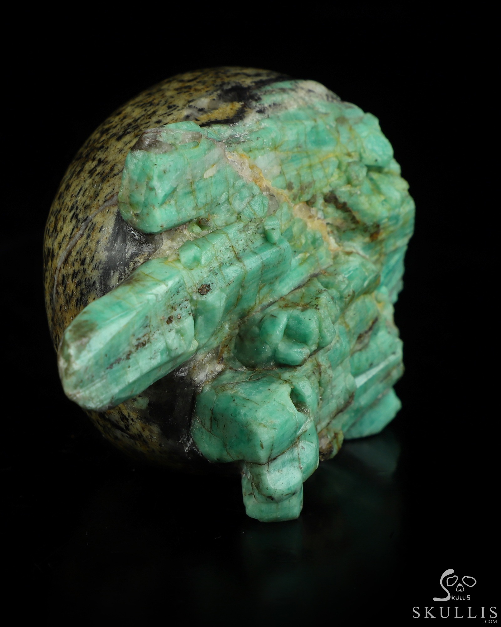 Gemstone 3.5" Emerald Hand Carved Crystal Skull Fine Art Sculpture, Crystal Healing Gemstone 3.5" Emerald Hand Carved Crystal Skull Fine Art Sculpture, Crystal Healing