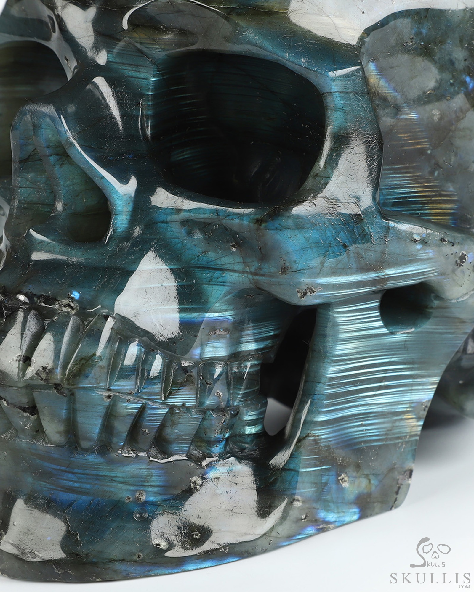 Lifesized 8.1" Labradorite Hand Carved Crystal Skull, Super Realistic, Crystal Healing Lifesized 8.1" Labradorite Hand Carved Crystal Skull, Super Realistic, Crystal Healing