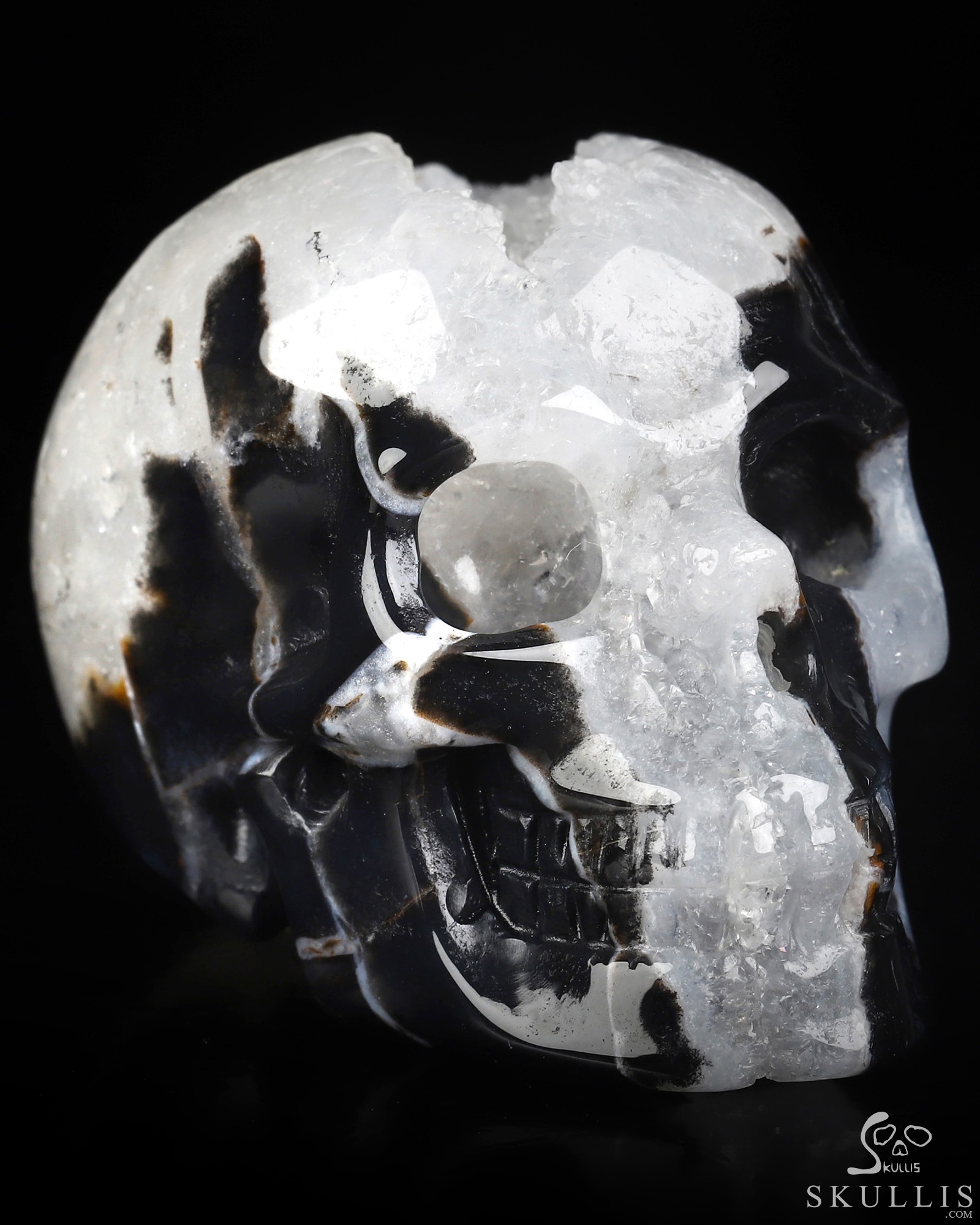 2.0" Black Zebra Agate Geode Hand Carved Crystal Skull, Realistic, Crystal Healing 2.0" Black Zebra Agate Geode Hand Carved Crystal Skull, Realistic, Crystal Healing
