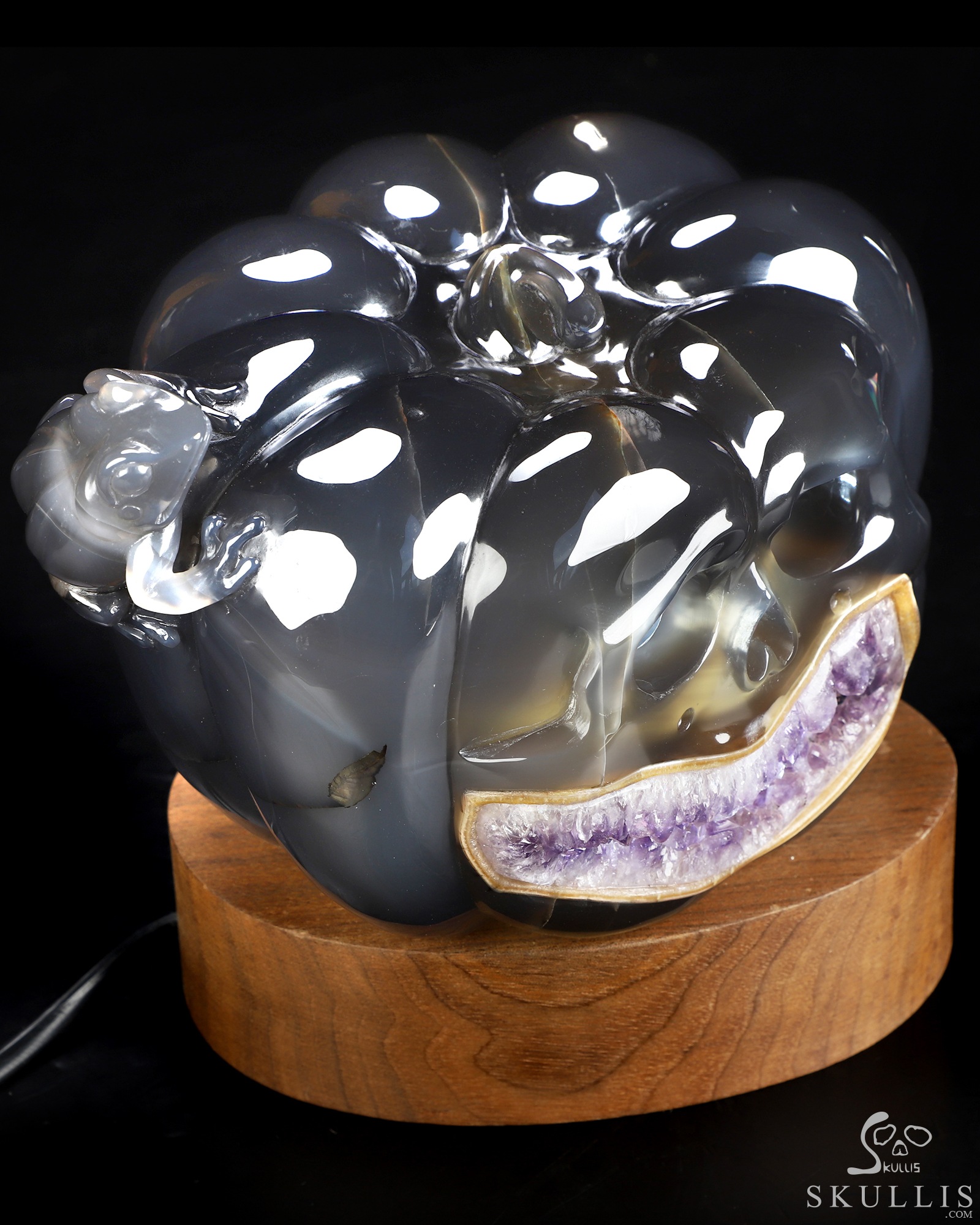 A Strange Little Harvest - 6.3" Agate Amethyst Geode Hand Carved Jack-O'-Lantern Pumpkin & Toad Crystal Skull Sculpture, Crystal Healing A Strange Little Harvest - 6.3" Agate Amethyst Geode Hand Carved Jack-O'-Lantern Pumpkin & Toad Crystal Skull Sculpture, Crystal Healing