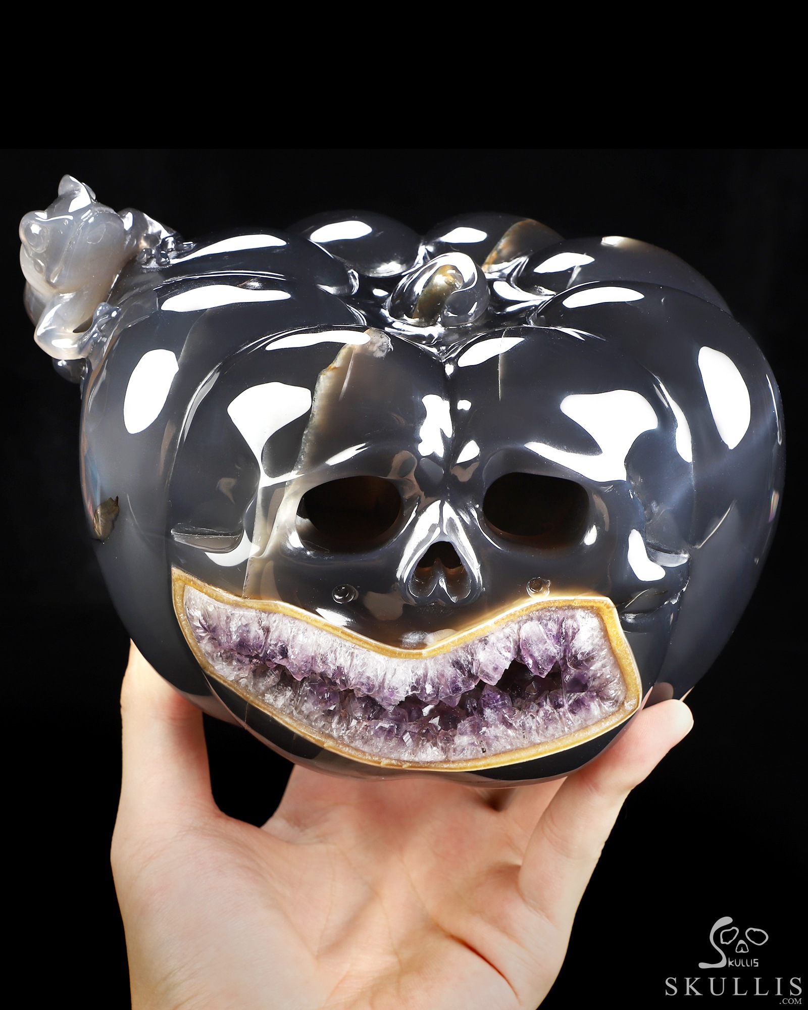 A Strange Little Harvest - 6.3" Agate Amethyst Geode Hand Carved Jack-O'-Lantern Pumpkin & Toad Crystal Skull Sculpture, Crystal Healing A Strange Little Harvest - 6.3" Agate Amethyst Geode Hand Carved Jack-O'-Lantern Pumpkin & Toad Crystal Skull Sculpture, Crystal Healing