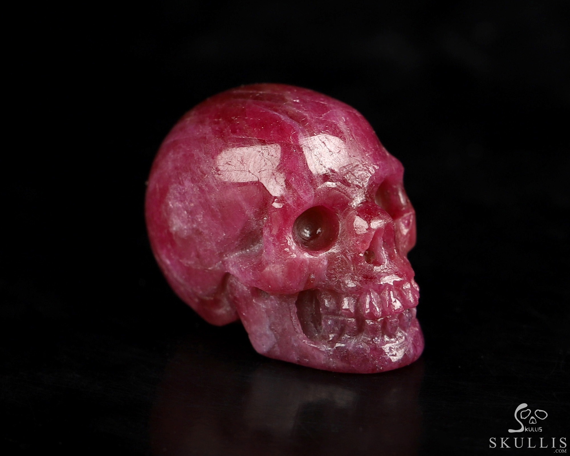 0.6" Ruby Hand Carved Crystal Skull, Realistic, Crystal Healing 0.6" Ruby Hand Carved Crystal Skull, Realistic, Crystal Healing