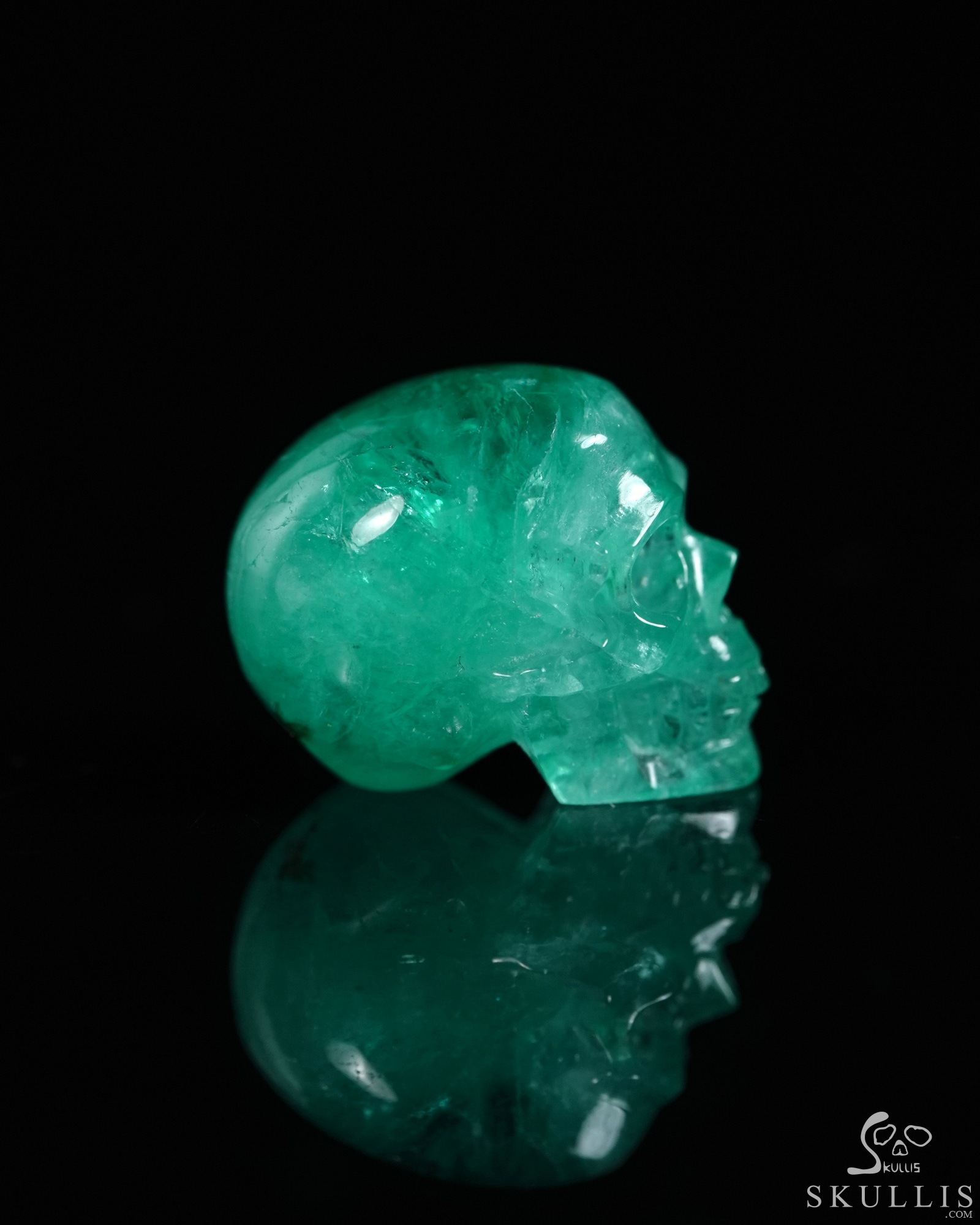 Gemstone 0.7" Emerald Hand Carved Crystal Skull, Realistic, Crystal Healing Gemstone 0.7" Emerald Hand Carved Crystal Skull, Realistic, Crystal Healing