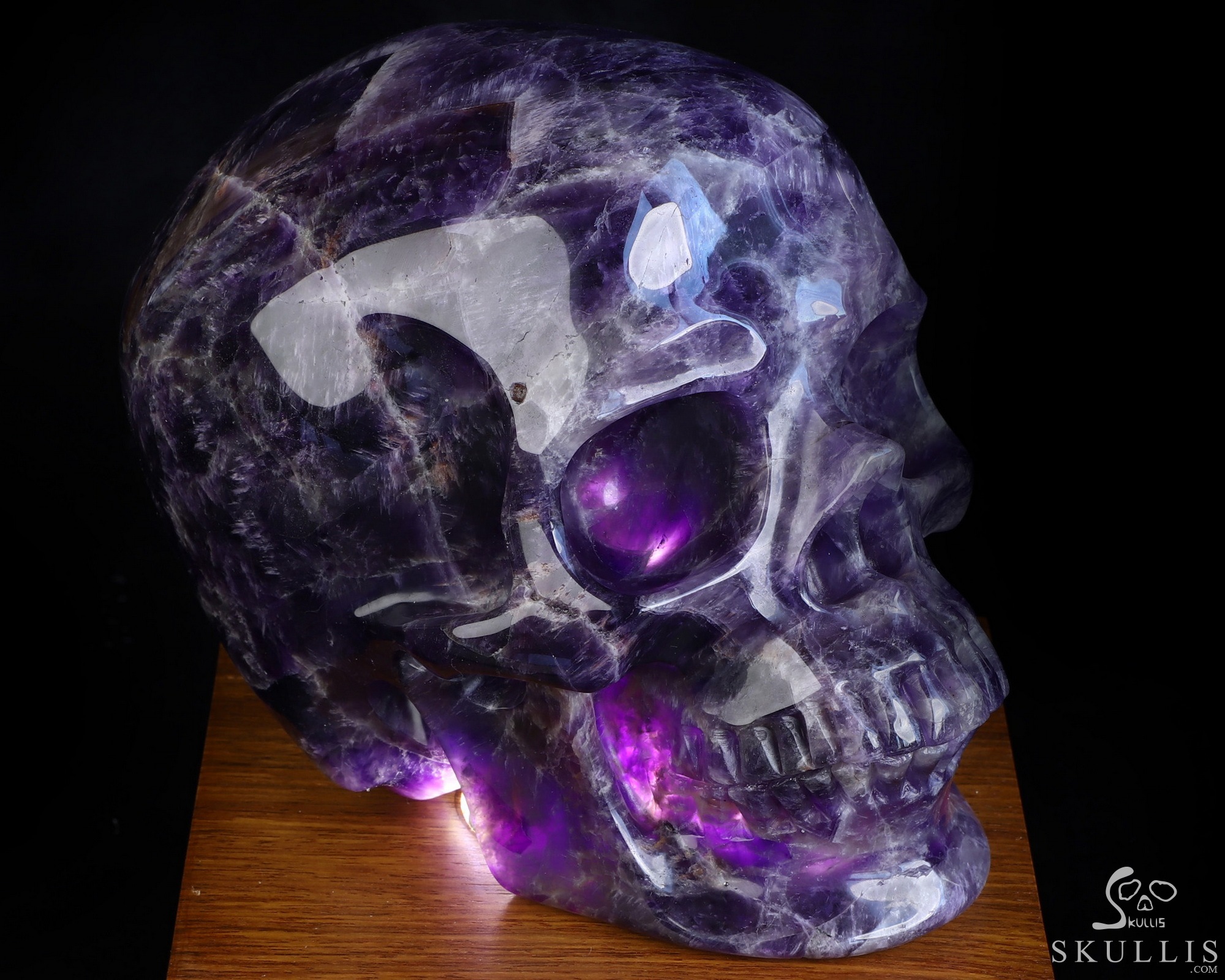 Lifesized 6.9" Dream Chevron Amethyst Hand Carved Hollow Crystal Skull Lamp/Light, Super Realistic, Crystal Healing Lifesized 6.9" Dream Chevron Amethyst Hand Carved Hollow Crystal Skull Lamp/Light, Super Realistic, Crystal Healing
