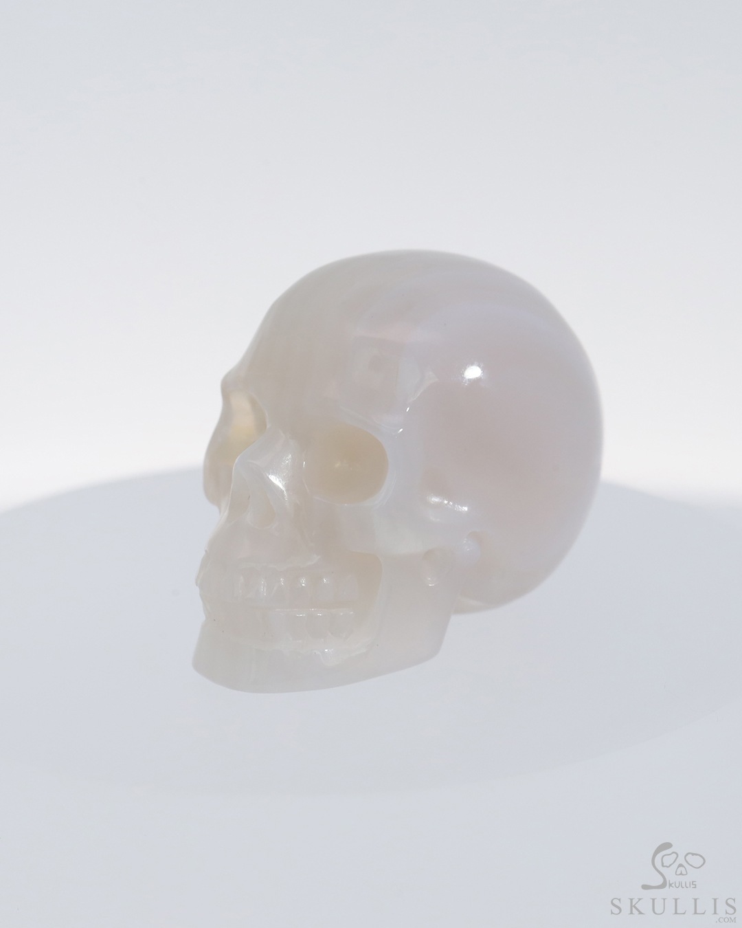 1.2" Agate Hand Carved Crystal Skull, Realistic, Crystal Healing 1.2" Agate Hand Carved Crystal Skull, Realistic, Crystal Healing