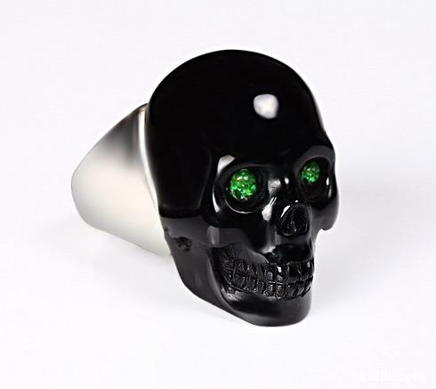 Black onyx store skull ring