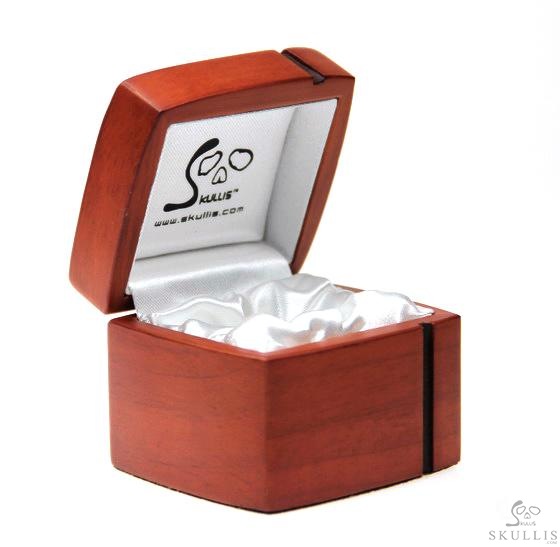 Skullis Wood Box Box for 0.5 Skullis Wood Box Box for 0.5