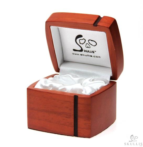 Skullis Wood Box Box for 0.5 Skullis Wood Box Box for 0.5
