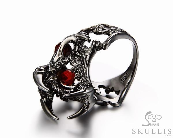 Fang Black Rutanium 925 Sterling Silver Plated Sabertooth Skull Ring with Garnet Eyes Fang Black Rutanium 925 Sterling Silver Plated Sabertooth Skull Ring with Garnet Eyes