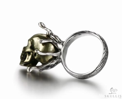 Pyrite & 925 Sterling Silver Carved Crystal Skull Ring with 925 Sterling Silver Pyrite & 925 Sterling Silver Carved Crystal Skull Ring with 925 Sterling Silver