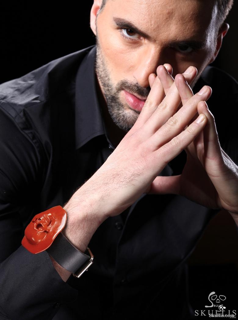 Red Jasper & 925 Sterling Silver Carved Crystal Skull with Leather Bracelet & 925 Sterling Silver Red Jasper & 925 Sterling Silver Carved Crystal Skull with Leather Bracelet & 925 Sterling Silver