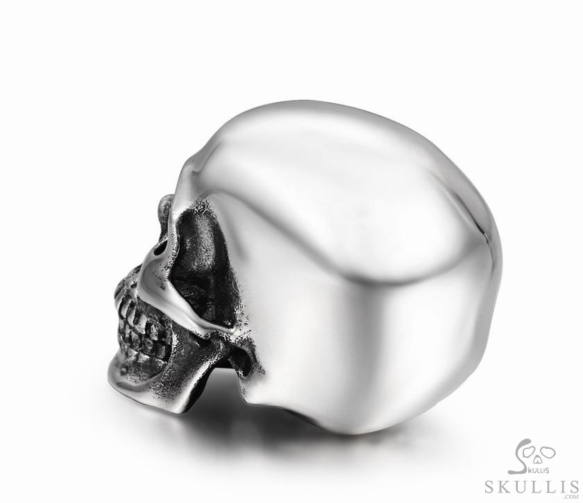 1.1" Oxidized & 925 Sterling Silver Skull, Super Realistic 1.1" Oxidized & 925 Sterling Silver Skull, Super Realistic