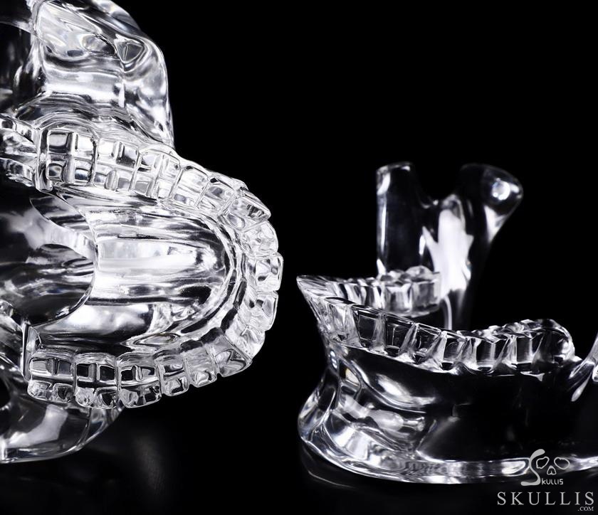 Lifesized Optically Clear 7.5" K9 CRYSTAL Carved Crystal Detachable Skulls, Super Realistic, Crystal Healing Lifesized Optically Clear 7.5" K9 CRYSTAL Carved Crystal Detachable Skulls, Super Realistic, Crystal Healing