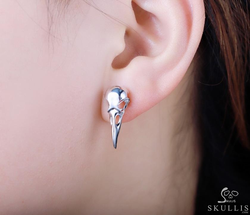 Tiny 0.9" 925 Sterling Silver Raven Skull Earrings Tiny 0.9" 925 Sterling Silver Raven Skull Earrings