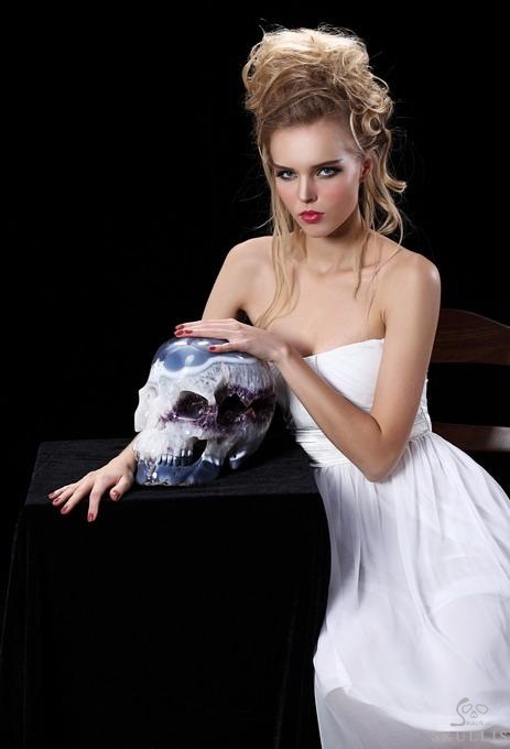 (32.3LB) Sept 15, 2014 ACSAD (A Crystal Skull a Day) - Truth in Shadows - 32.3LB Titan Agate Amethyst Geode Carved Crystal Skull Sculpture (32.3LB) Sept 15, 2014 ACSAD (A Crystal Skull a Day) - Truth in Shadows - 32.3LB Titan Agate Amethyst Geode Carved Crystal Skull Sculpture