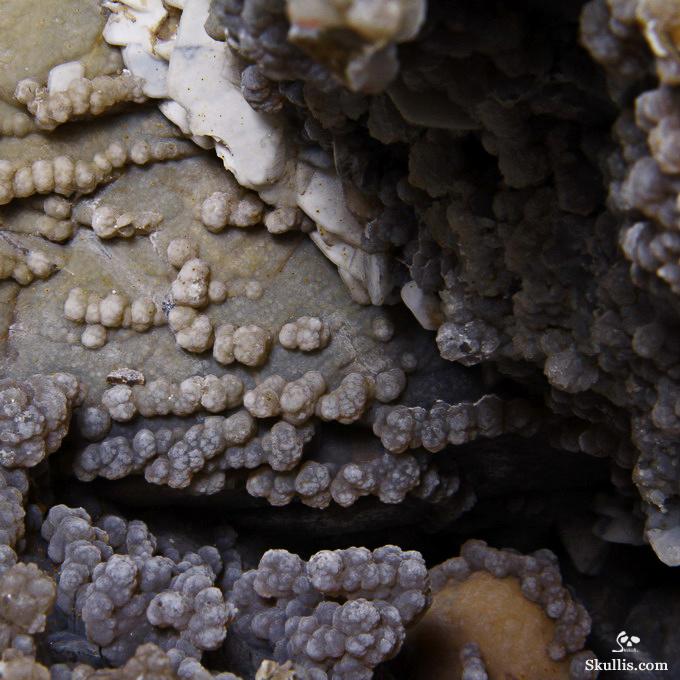 Stunning Unique Geode Giant 16.9" DINOSAUR EGG AGATE Carved Crystal Skull Stunning Unique Geode Giant 16.9" DINOSAUR EGG AGATE Carved Crystal Skull
