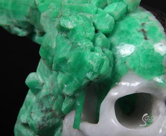 Jun 1, 2014 ACSAD (A Crystal Skull a Day) - The Queen of Dances - Gemstone Emerald Cluster Carved Crystal Skull Sculpture, Super Realistic, Crystal Healing Therapy Meditation Jun 1, 2014 ACSAD (A Crystal Skull a Day) - The Queen of Dances - Gemstone Emerald Cluster Carved Crystal Skull Sculpture, Super Realistic, Crystal Healing Therapy Meditation