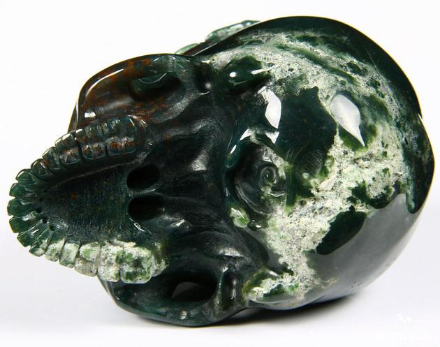 Dec 7, 2014 ACSAD (A Crystal Skull a Day) - Central Perspective - Bloodstone Carved Crystal Skull with Spider Sculpture Dec 7, 2014 ACSAD (A Crystal Skull a Day) - Central Perspective - Bloodstone Carved Crystal Skull with Spider Sculpture