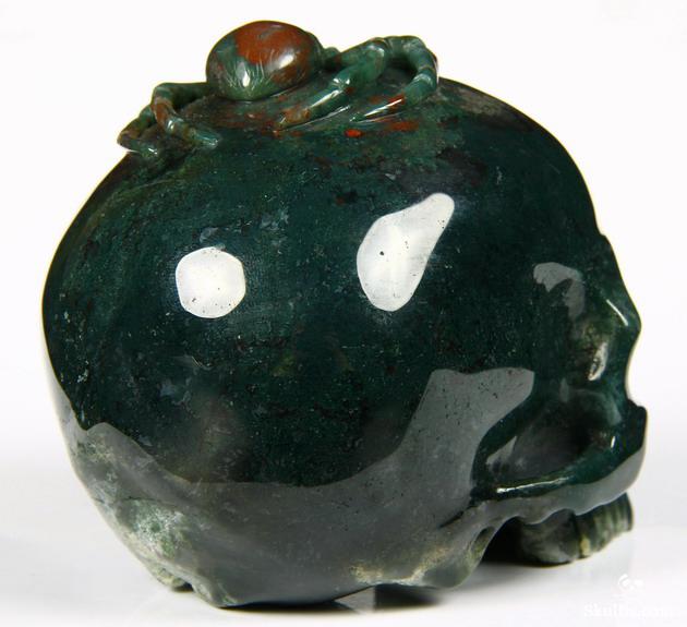 Dec 7, 2014 ACSAD (A Crystal Skull a Day) - Central Perspective - Bloodstone Carved Crystal Skull with Spider Sculpture Dec 7, 2014 ACSAD (A Crystal Skull a Day) - Central Perspective - Bloodstone Carved Crystal Skull with Spider Sculpture