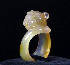 Size 11 Carnelian Carved Crystal Leopard Head Ring
