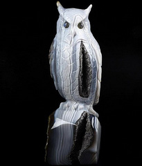 GEODE 8.9" Gray & White Agate Carved Crystal Owl, Crystal Healing