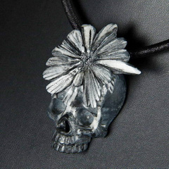 2.0" Chrysanthemum Stone Carved Crystal Skull Pendant