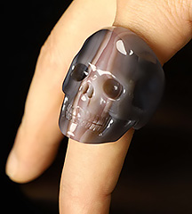 #11 Mozambique Agate Carved Crystal Skull Rings, Crystal Healing