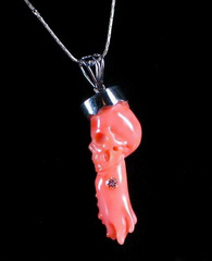 UNIQUE VALUED 2.0" Red Coral w/ Round DIAMOND Carved Skull Platinum Pendant, 1.8g Platinum