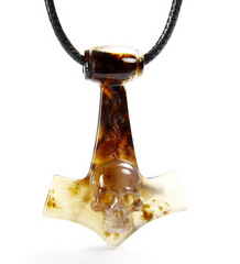 Agate Carved Crystal Skull Pendant