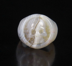 Size 9, Agate Carved Crystal Skull Ring