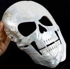 8.8" Shell Carved Skull Mask