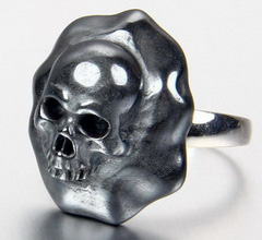 Size 8, Hematite & 925 Sterling Silver Carved Crystal Skull Ring with 925 Sterling Silver
